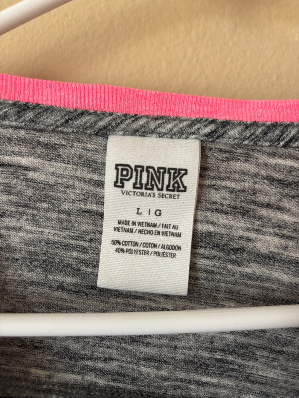Victoria's Secret Pink Logo T-Shirt Campus Style Y2K Pink Grey Black Large - Picture 3 of 3